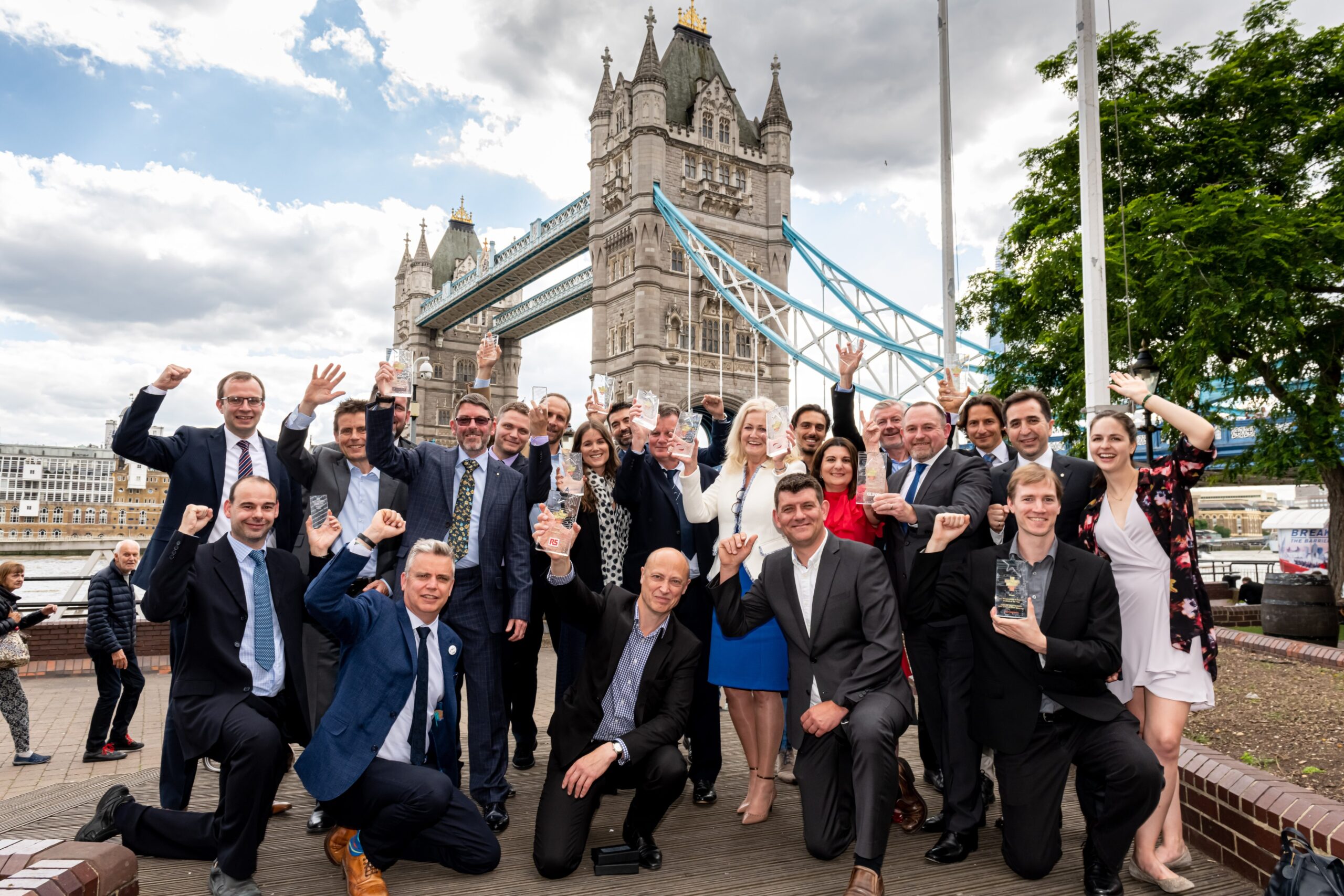 FINAL CHANCE TO ENTER THE ELECTRONICS INDUSTRY AWARDS 2021