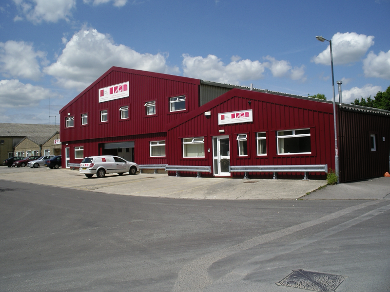 Fascia Graphics leads with latest technology investment…