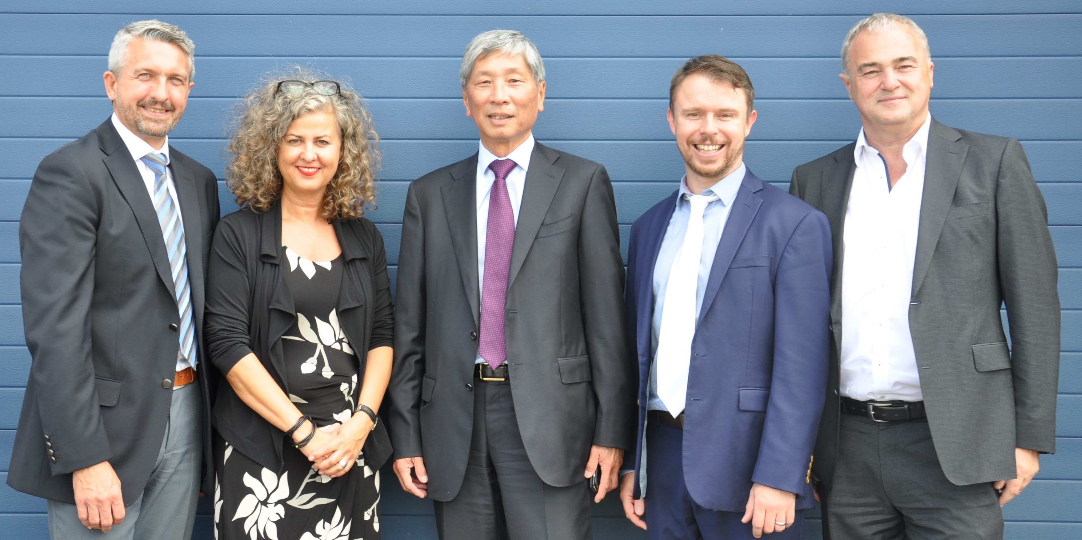 Display Technology acquires Components Bureau and Display Solutions