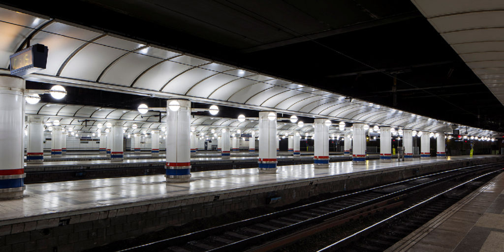 Goodlight G360 LED SON lamps installed at Liverpool Street Station rail... 3