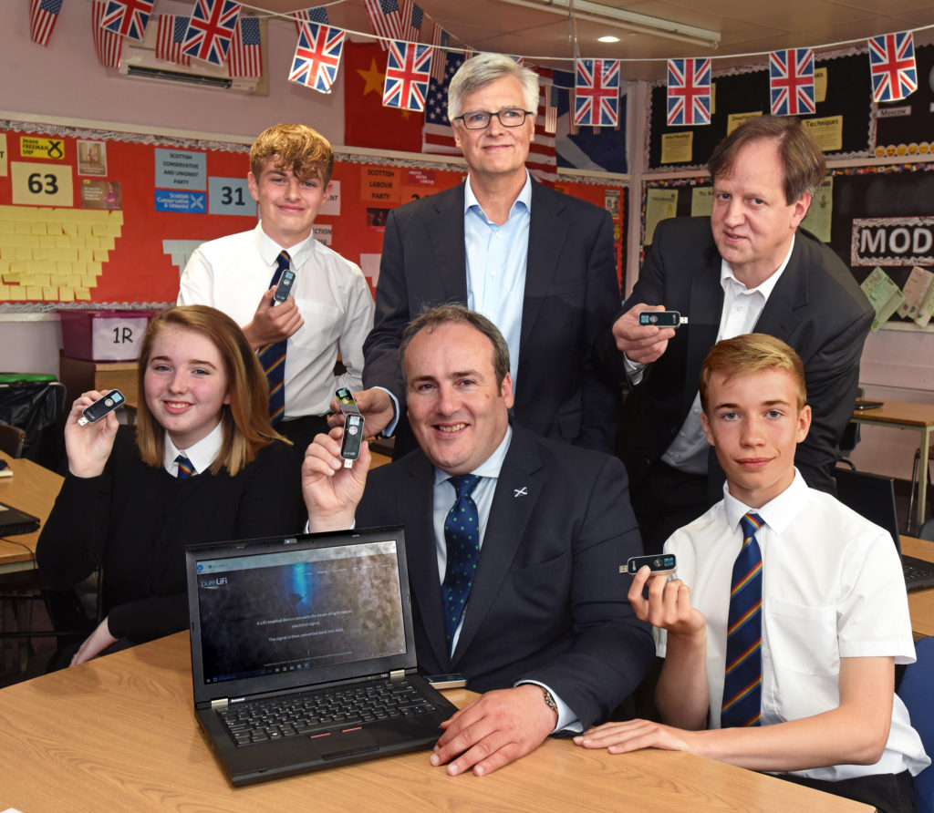 World first as South Ayrshire school pupils pilot cutting-edge LiFi technology