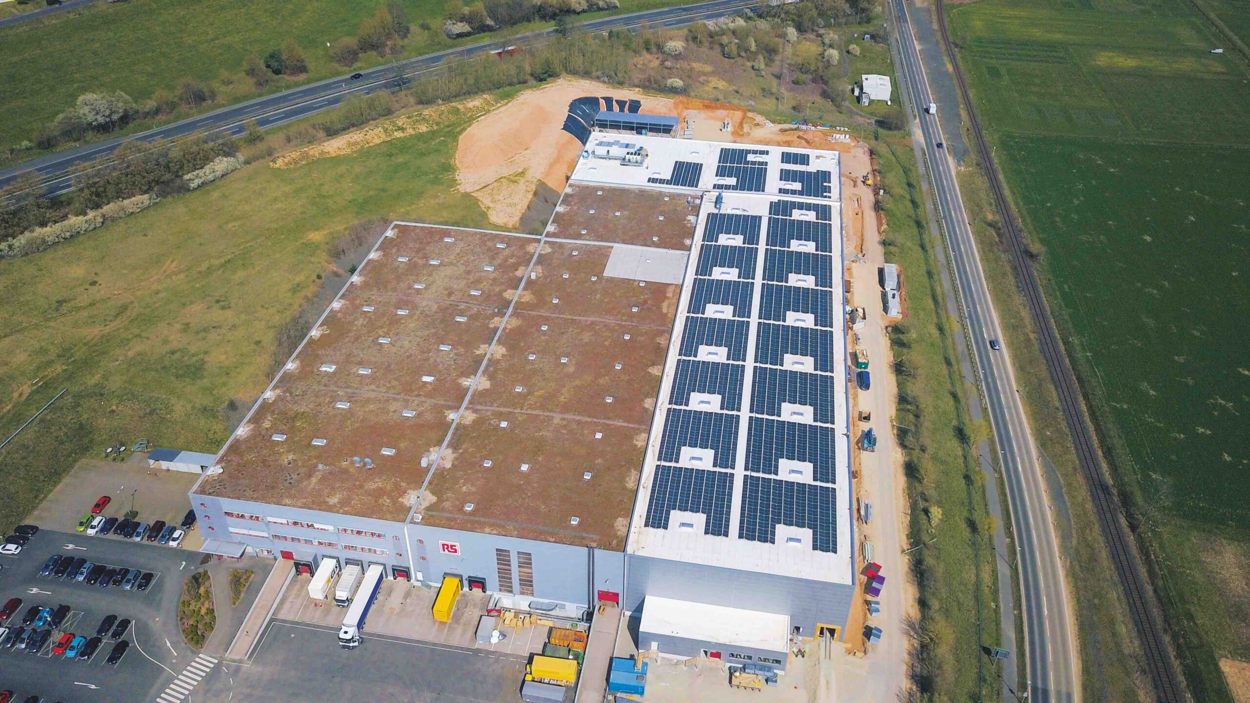 RS Components harvests solar energy in major expansion of European distribution centre