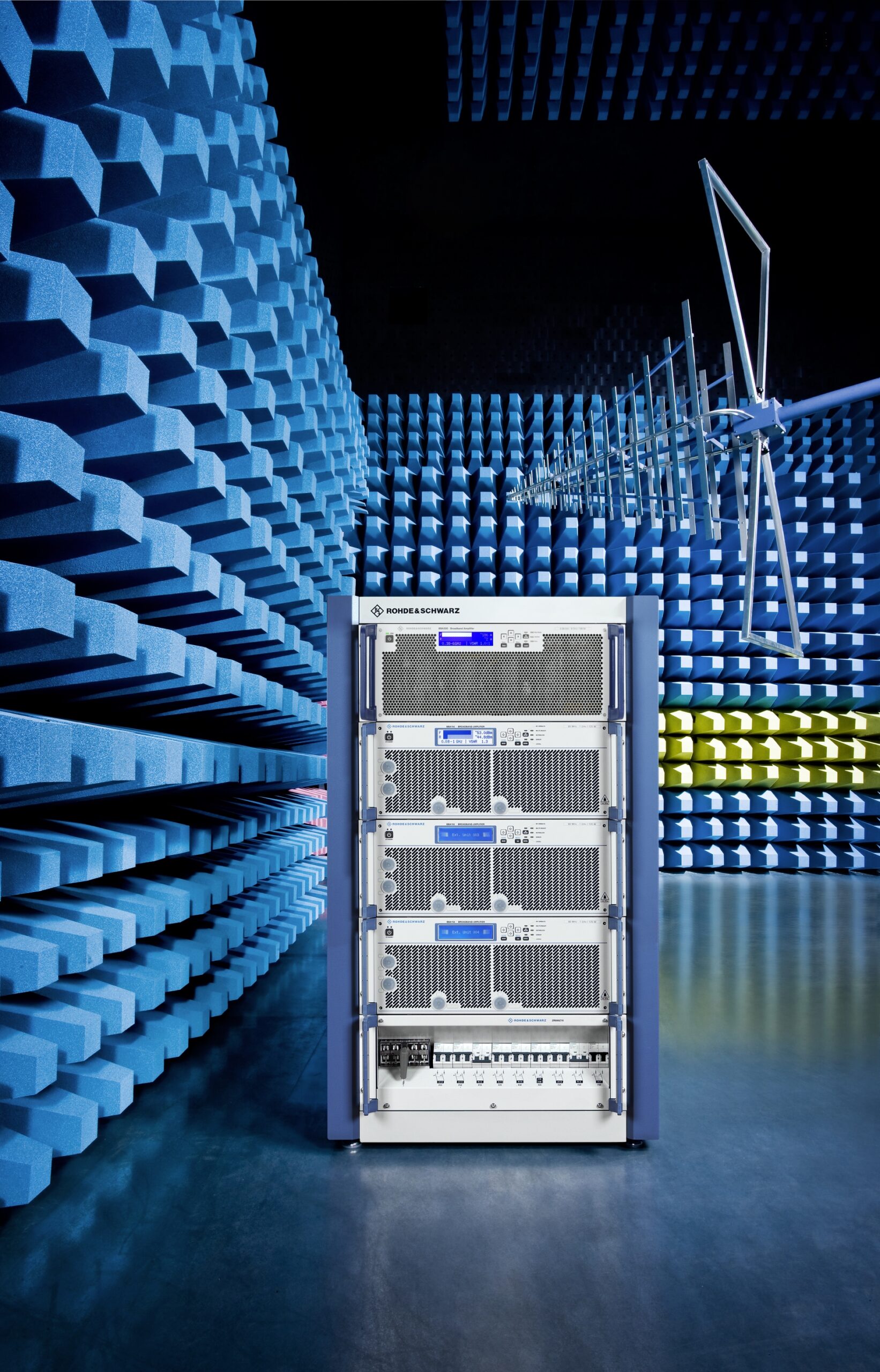 Rohde & Schwarz releases ultrawide band RF amplifier