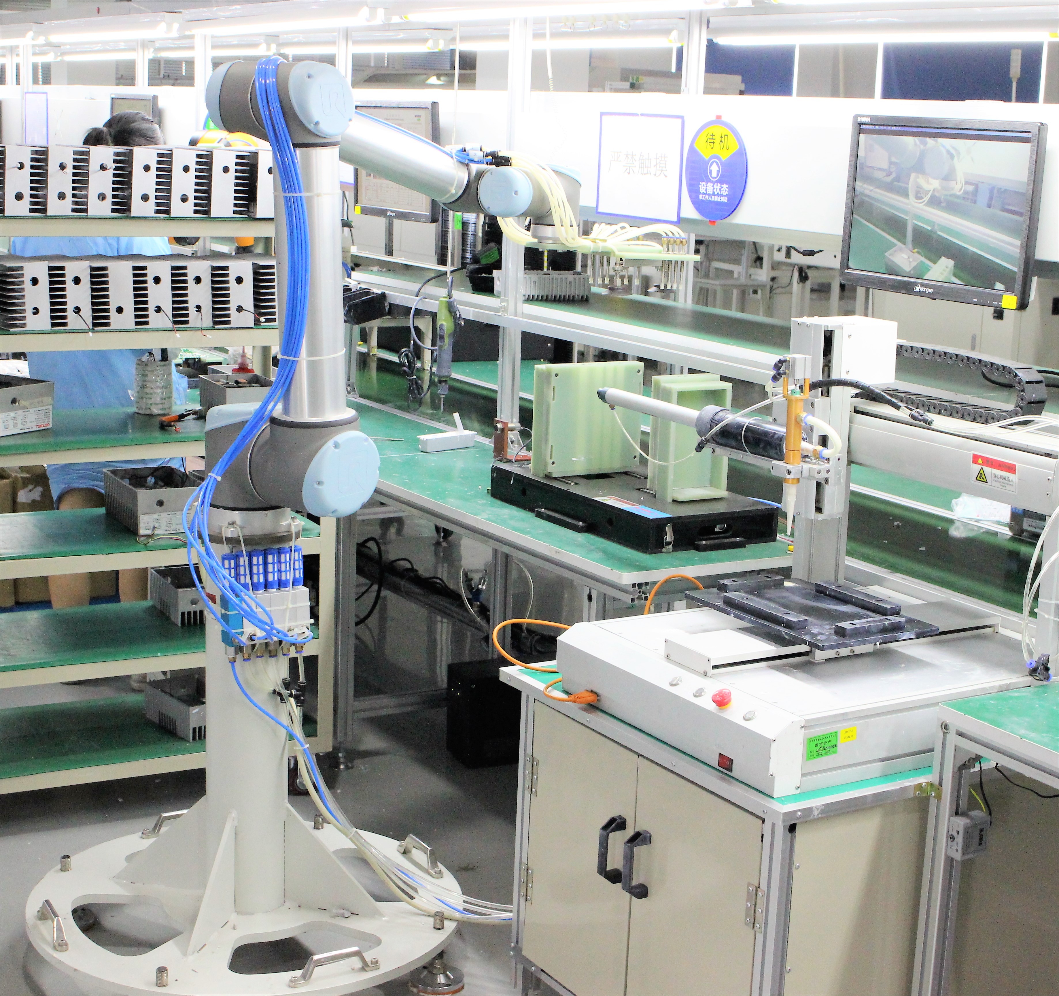 Exciting innovations in power management for electromobility and more by HGPower