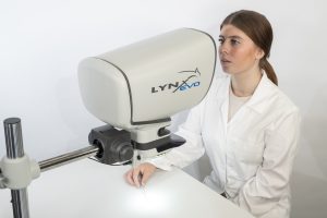 lynx evo FM boom face tweezers